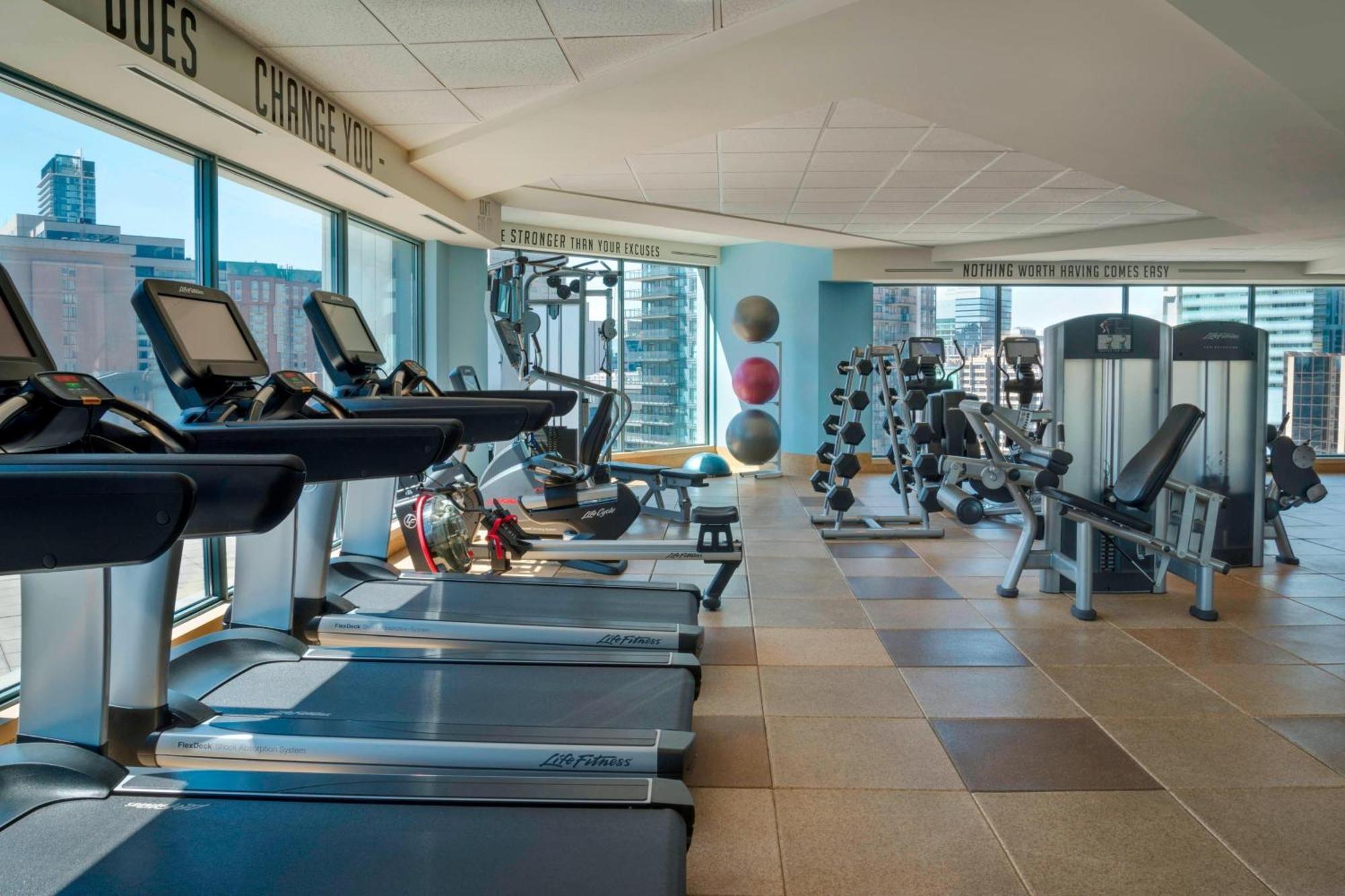 Готель Marriott Downtown At Cf Toronto Eaton Centre Екстер'єр фото