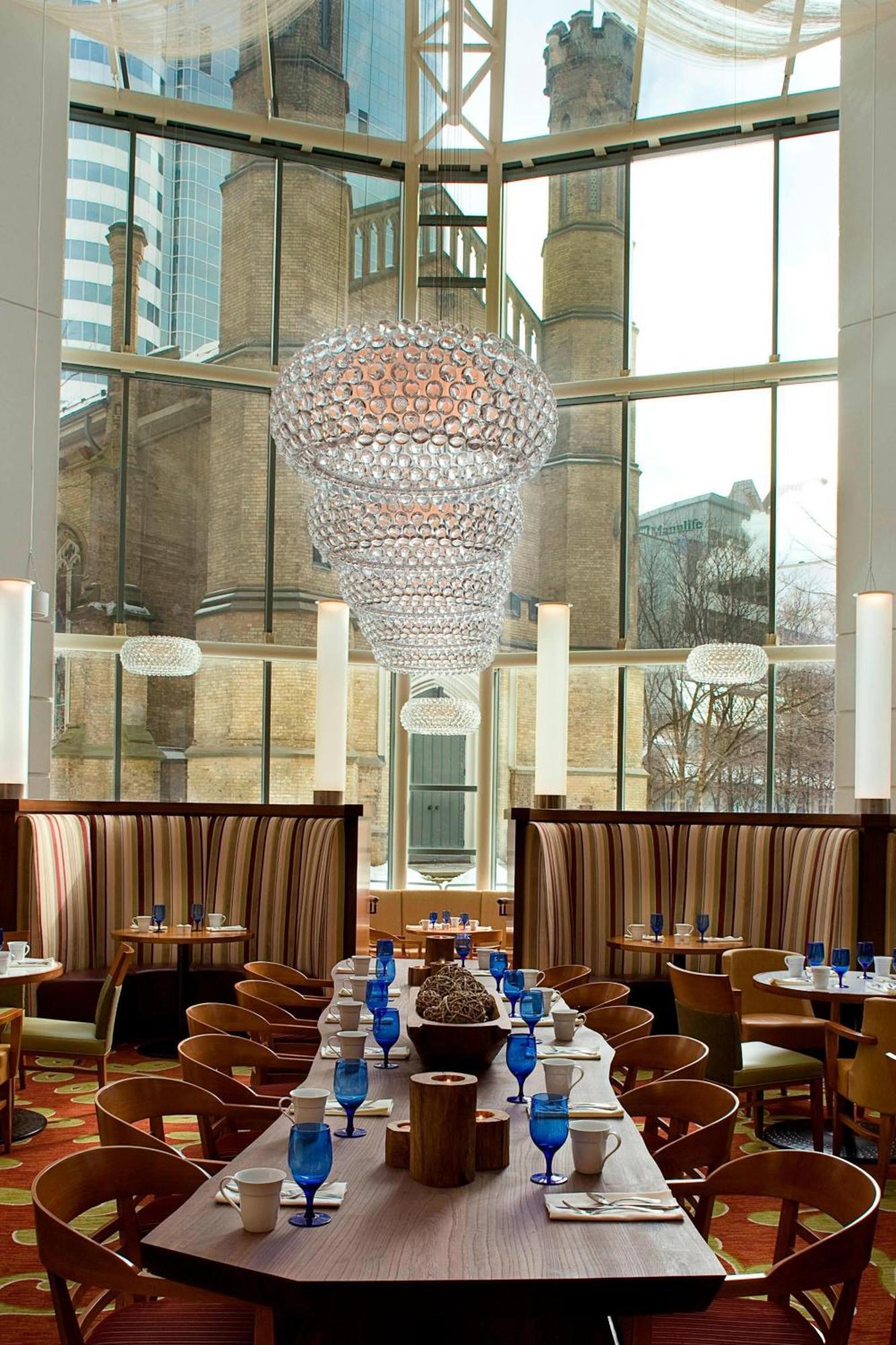 Готель Marriott Downtown At Cf Toronto Eaton Centre Екстер'єр фото