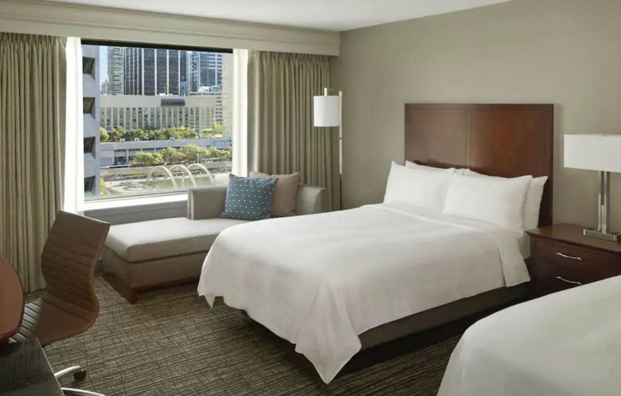 Готель Marriott Downtown At Cf Toronto Eaton Centre Екстер'єр фото